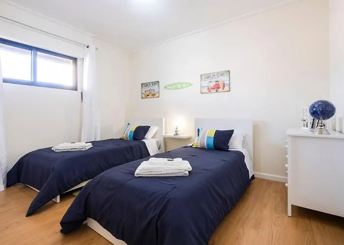 House At The Sea 公寓 蓬塔德尔加达