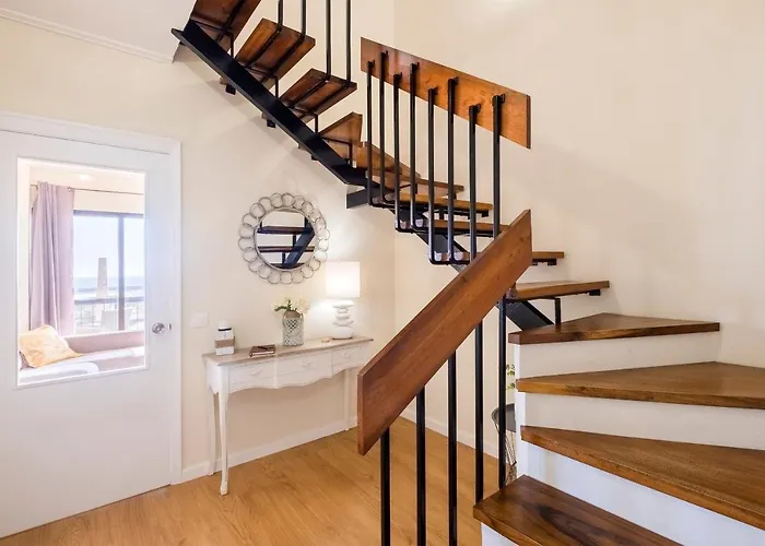 House At The Sea * 蓬塔德尔加达