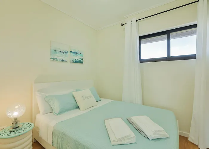 House At The Sea Apartment